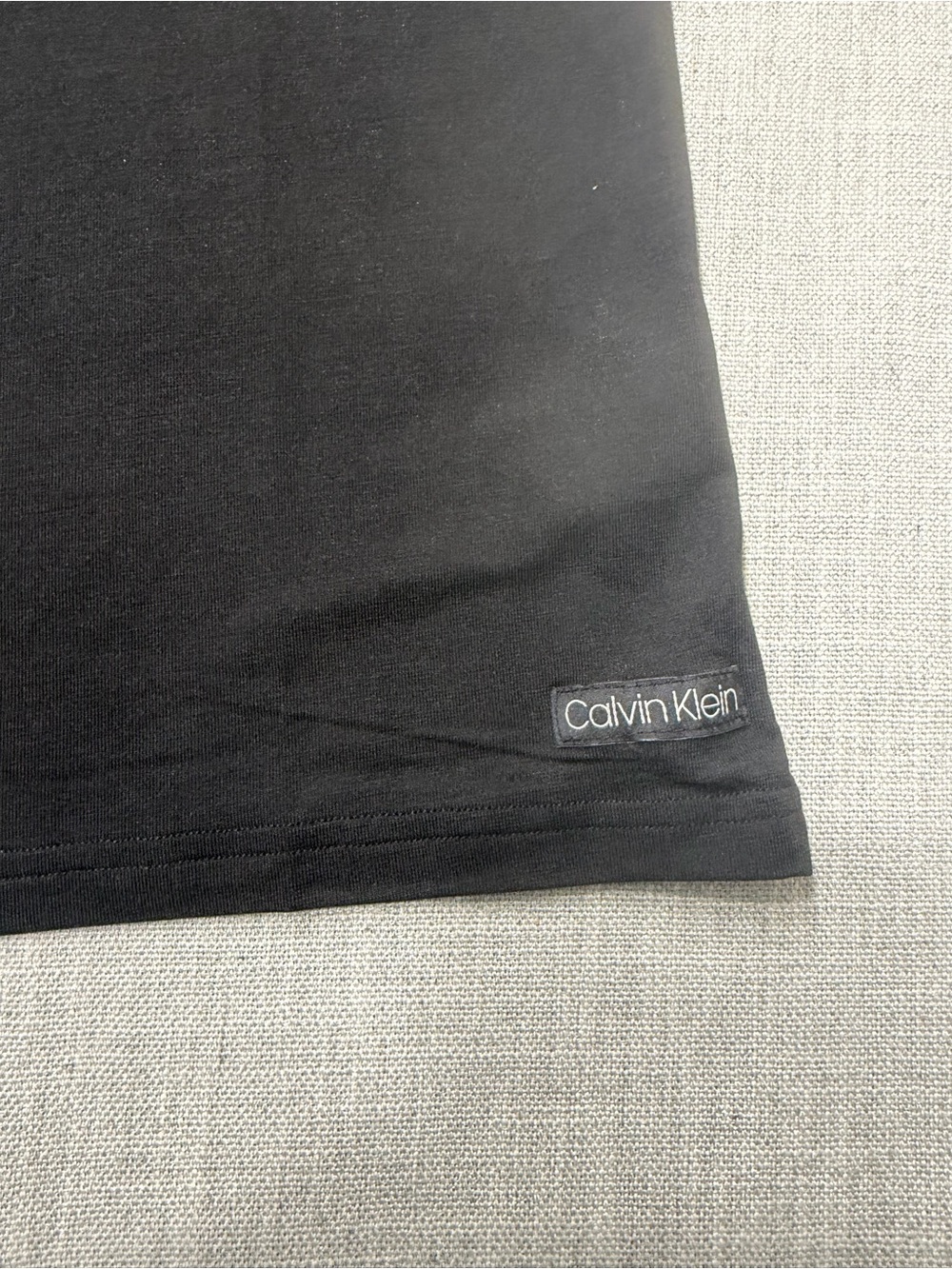 Calvin Klein Men's Black Tank Top - Classic Sleeveless Shirt - Picture 6 of 11